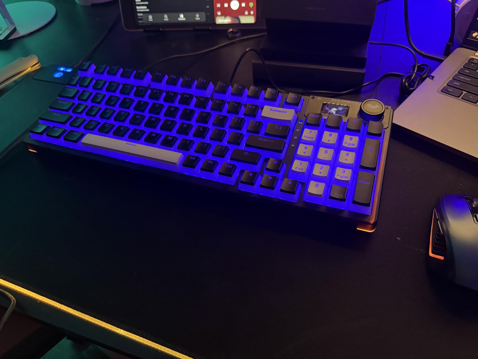 USB-C zickig